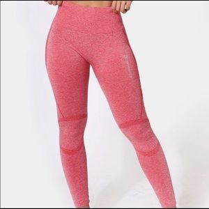 SUPPLE SEAMLESS LEGGING